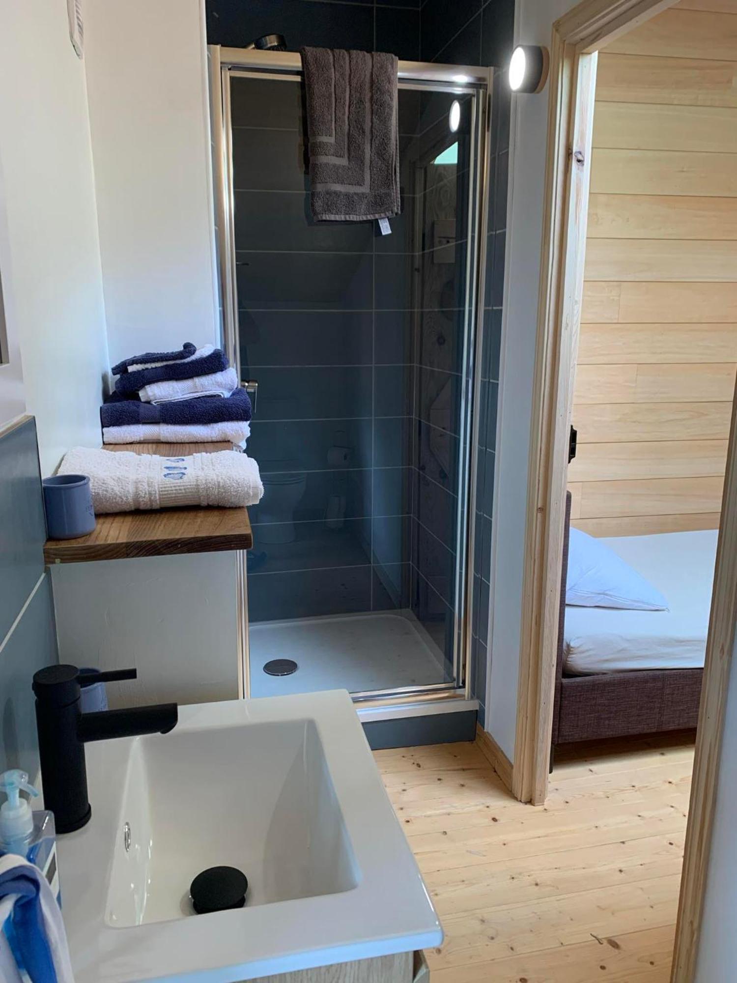 La Jariette Bed & Breakfast Airvault Eksteriør bilde