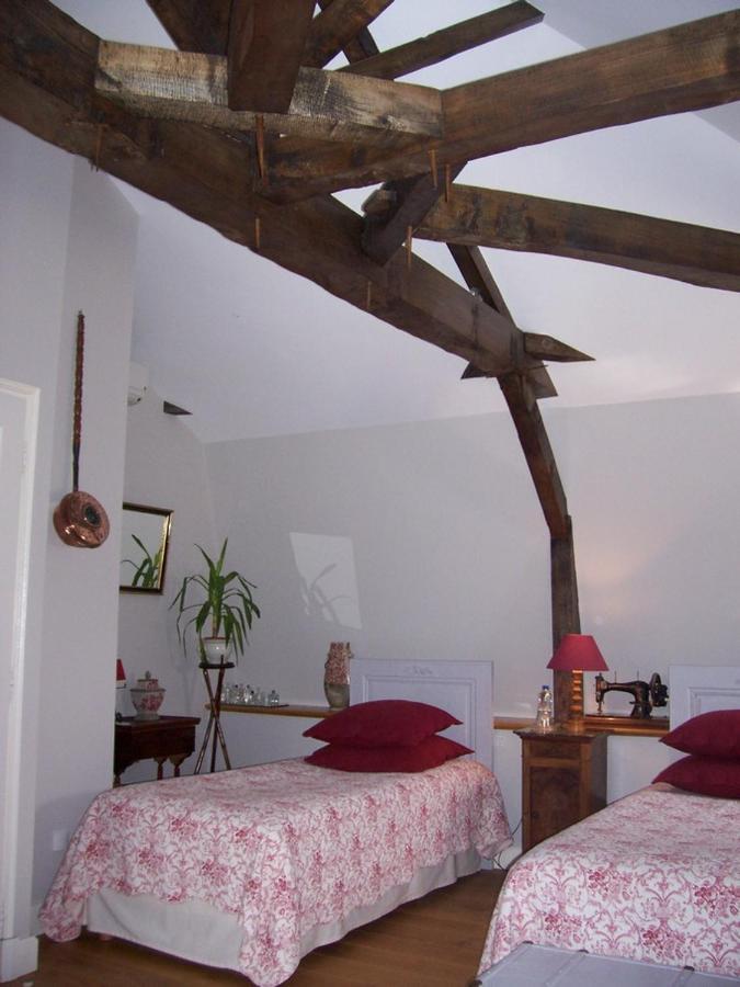 La Jariette Bed & Breakfast Airvault Eksteriør bilde